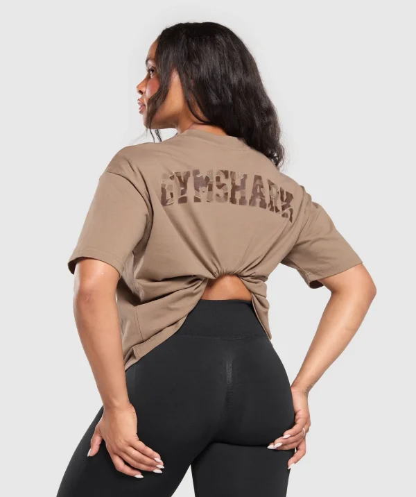 Discount Gymshark Adapt Camo Graphic Oversized Top SoulBrown