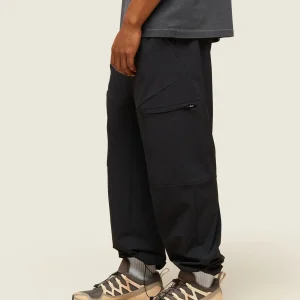 New Gymshark everywear Cargo Pants Black