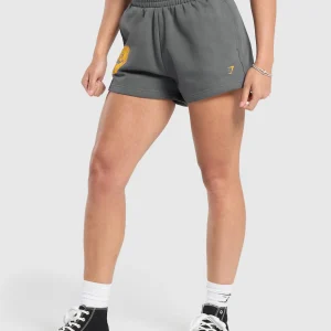 Clearance Gymshark Strong Girl Lifting Club Graphic Shorts PitchGrey