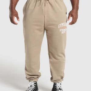 Fashion Gymshark Trophy Graphic Joggers CementBrown